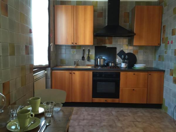 Appartament Rivo Apartman Desenzano del Garda Kültér fotó